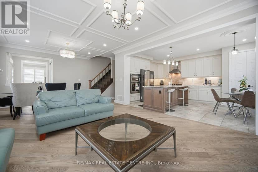 153 Whitlock Avenue — photo 6 of 40