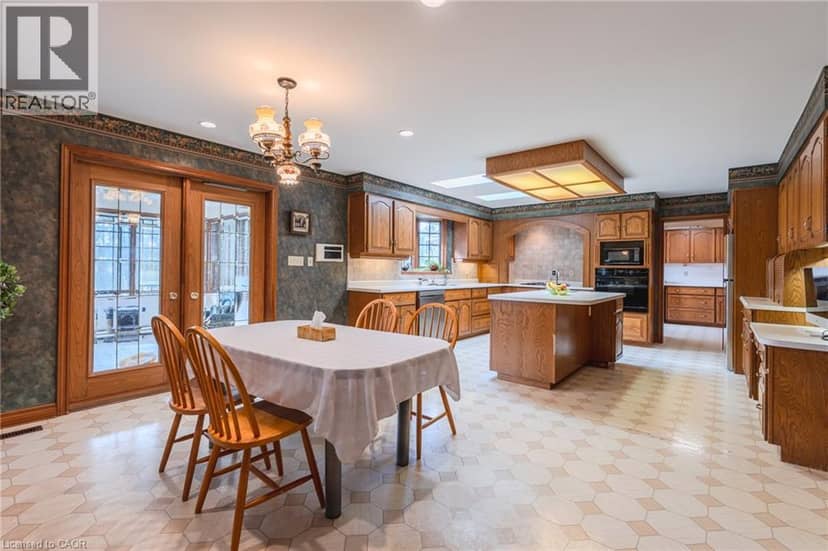425 GOLF CLUB Road — photo 12 of 40