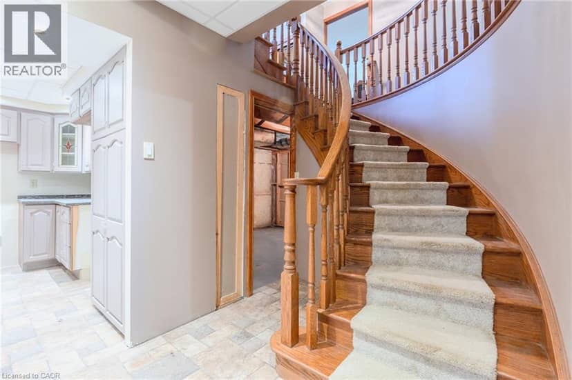 425 GOLF CLUB Road — photo 32 of 40