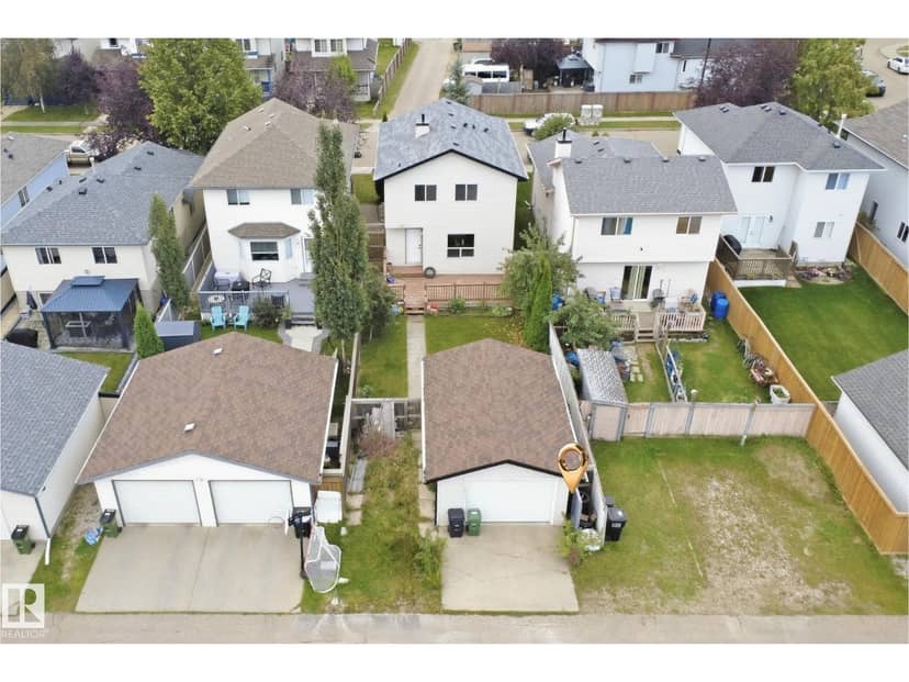 2122 37 AV NW — photo 40 of 40