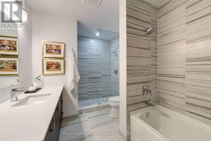 525 - 1 Hume Street — photo 19 of 40