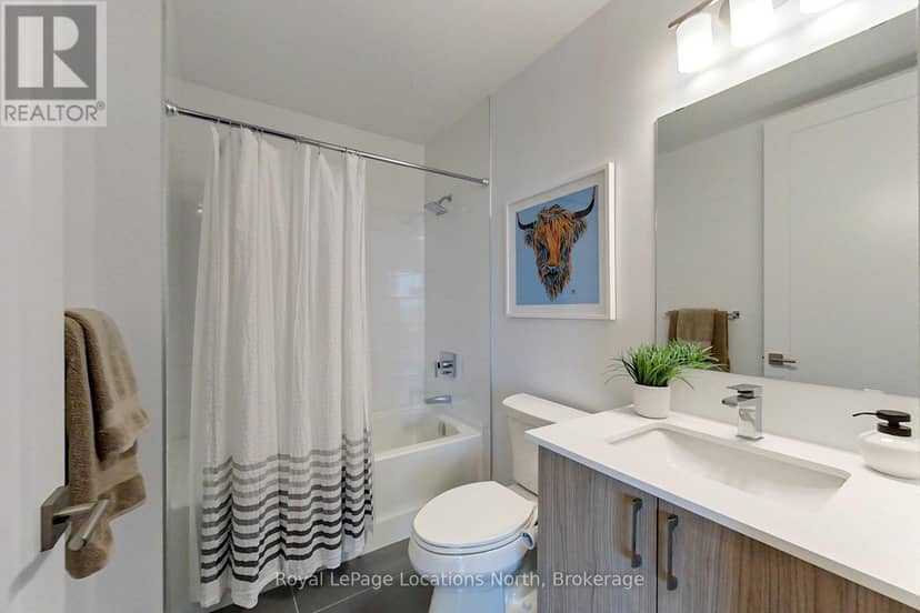 525 - 1 Hume Street — photo 21 of 40