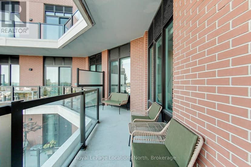 525 - 1 Hume Street — photo 26 of 40