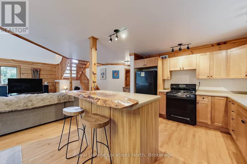208554 26 Highway — photo 18 of 40