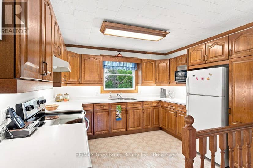 319065 Grey 1 Road — photo 7 of 31