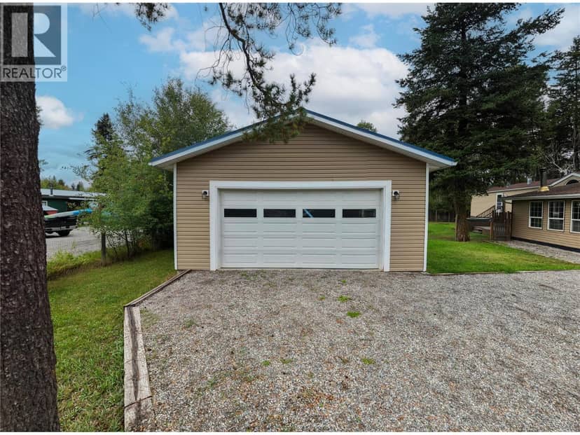 7285 Jaffray Village Loop Road, Jaffray, photo 2