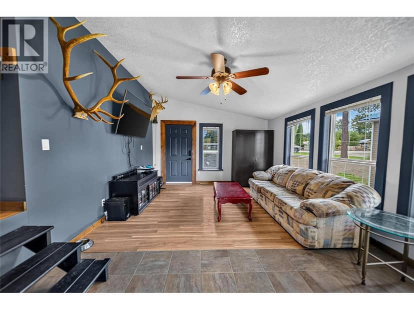 7285 Jaffray Village Loop Road, Jaffray, photo 5