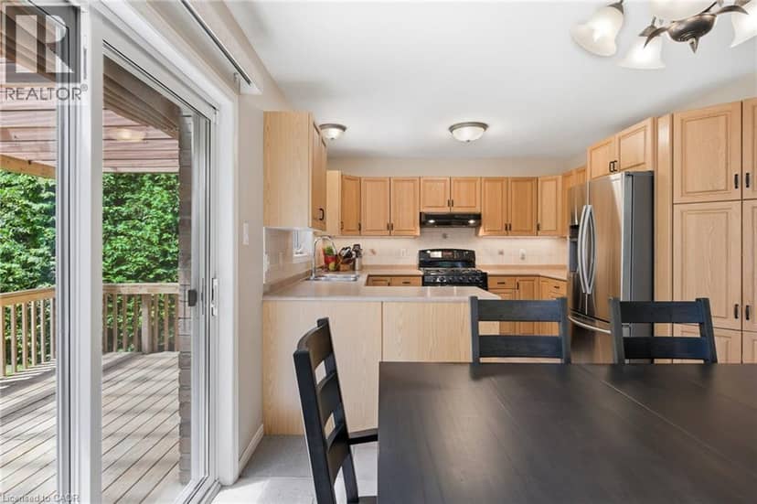 15 CAROLINIAN Lane — photo 15 of 40