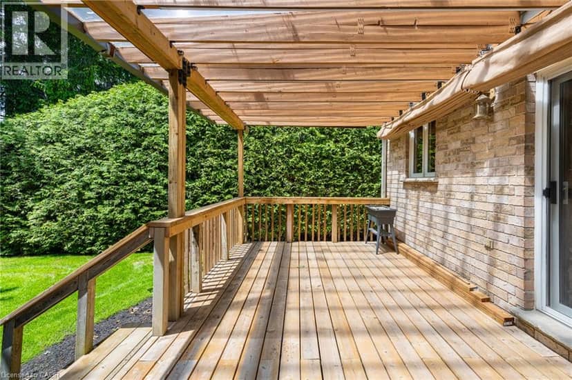 15 CAROLINIAN Lane — photo 36 of 40