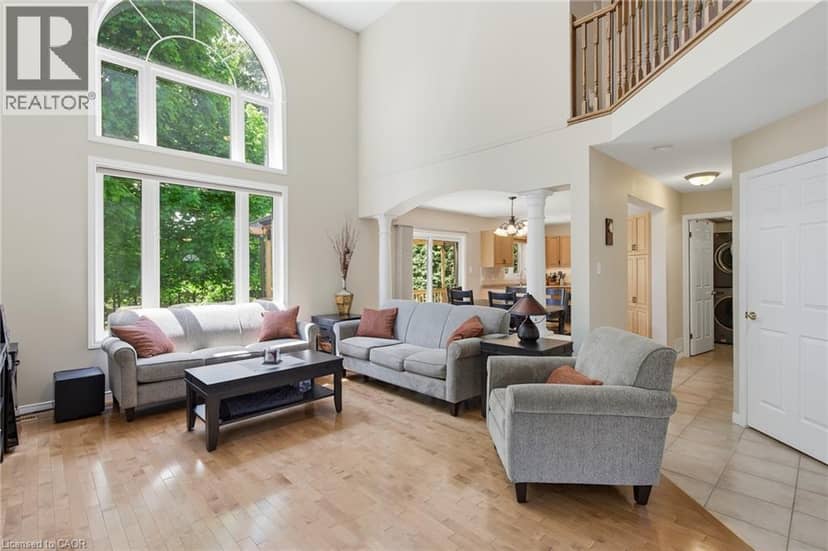 15 CAROLINIAN Lane — photo 9 of 40