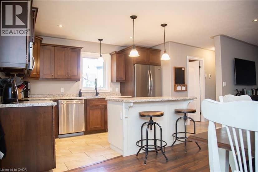 104 MACNEIL Court — photo 20 of 40