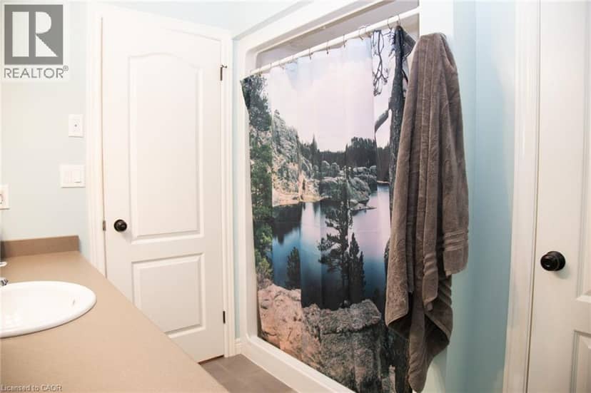 104 MACNEIL Court — photo 37 of 40