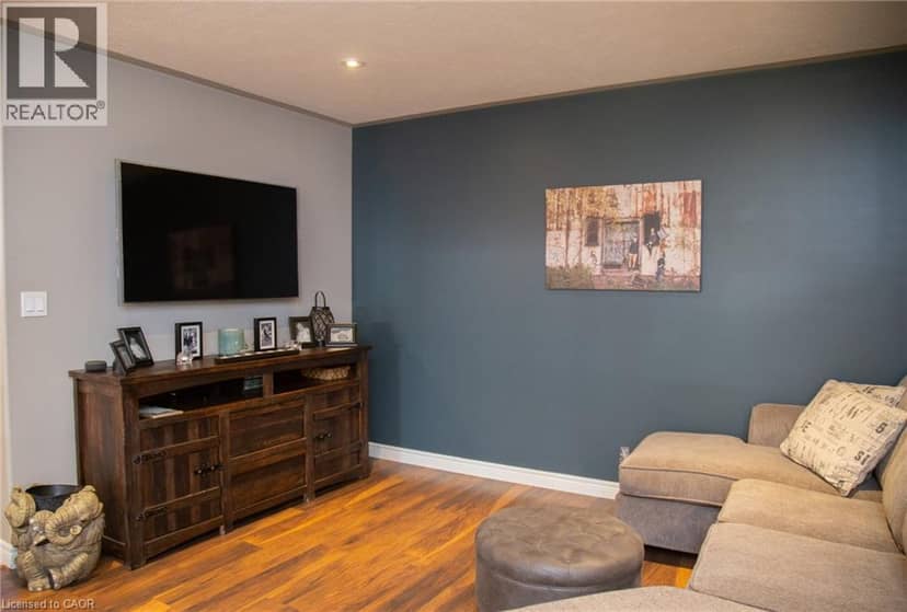 104 MACNEIL Court — photo 28 of 40