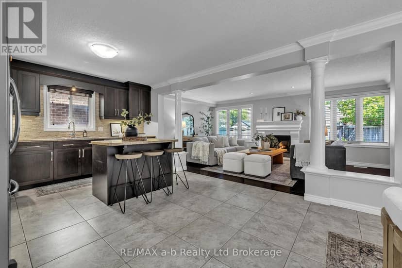 712 Blackacres Boulevard — photo 13 of 40