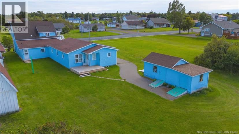 223 Boul St-Pierre E. Boulevard, Caraquet, photo 4