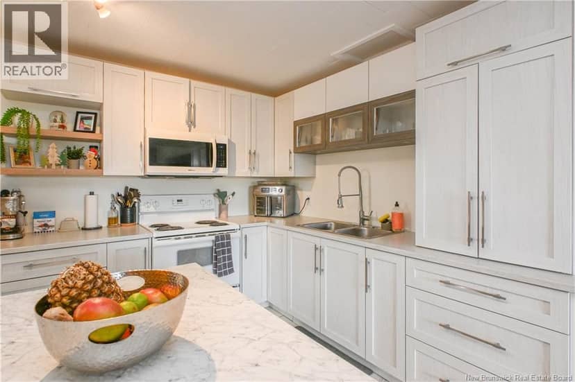 223 Boul St-Pierre E. Boulevard — photo 12 of 40