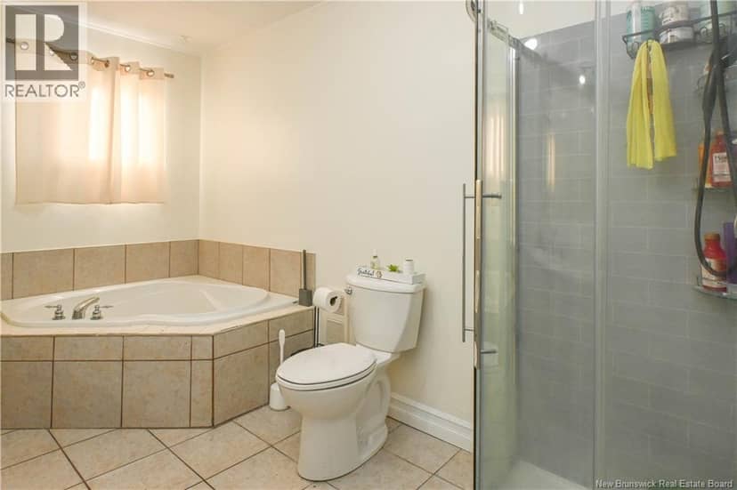 223 Boul St-Pierre E. Boulevard — photo 20 of 40