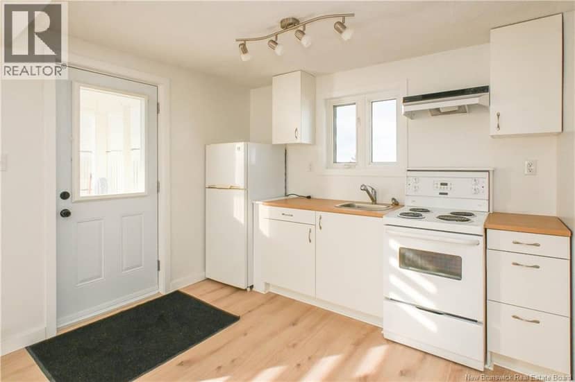 223 Boul St-Pierre E. Boulevard — photo 27 of 40