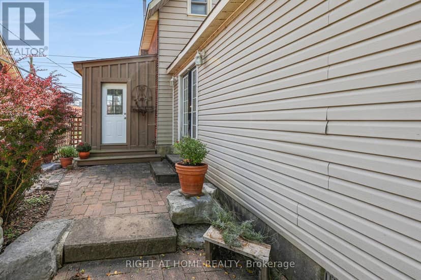 346 Bay Street — photo 16 of 26