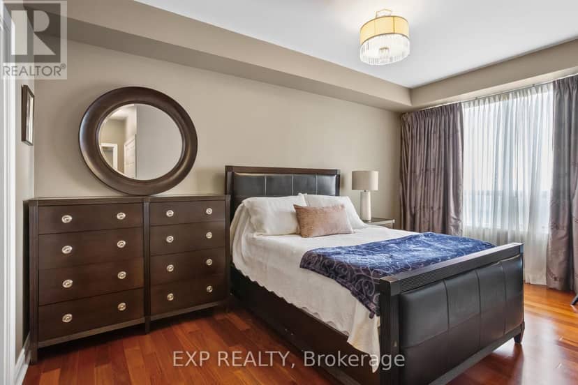 2709 - 25 Kingsbridge Garden Circle — photo 24 of 39