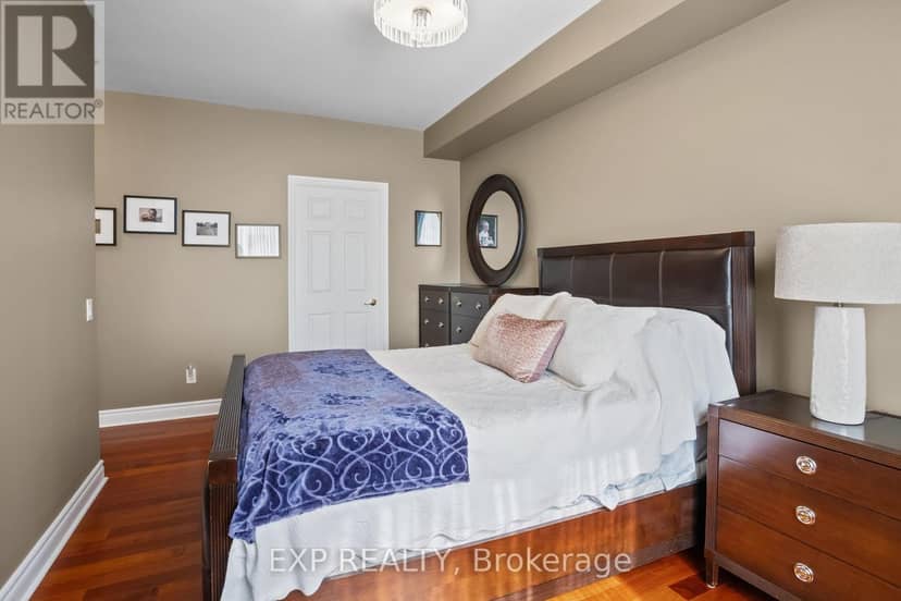 2709 - 25 Kingsbridge Garden Circle — photo 26 of 39