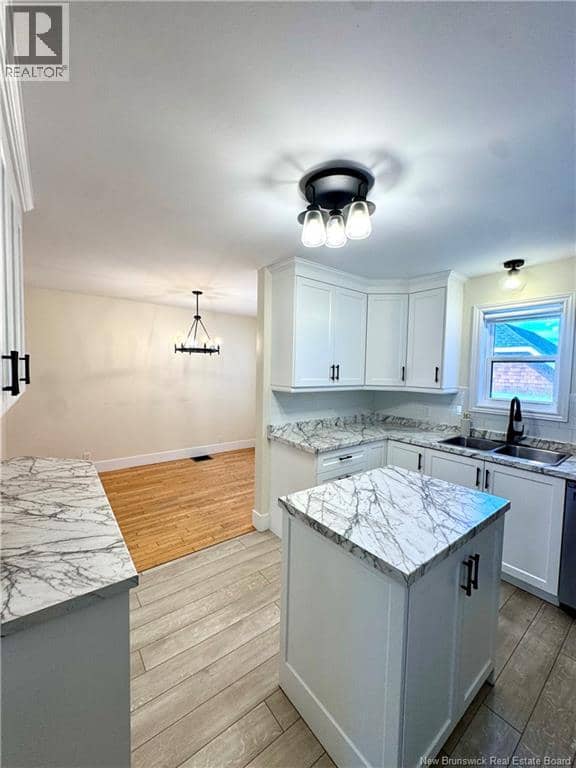 240 Alexander Street — photo 12 of 40