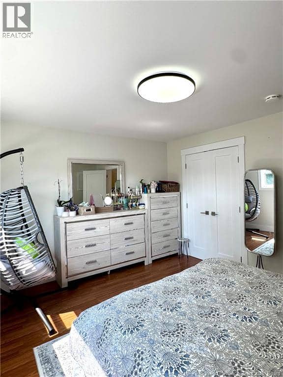 240 Alexander Street — photo 18 of 40