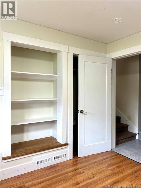 240 Alexander Street — photo 26 of 40