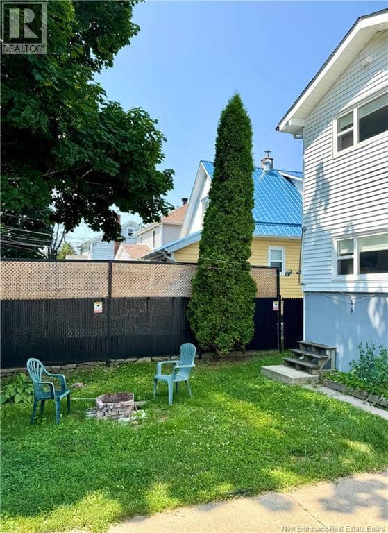 240 Alexander Street — photo 39 of 40