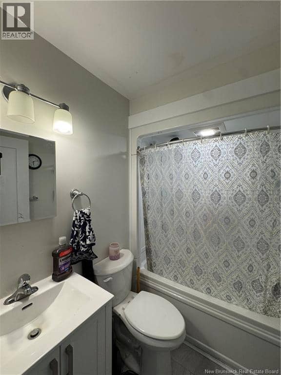240 Alexander Street — photo 29 of 40