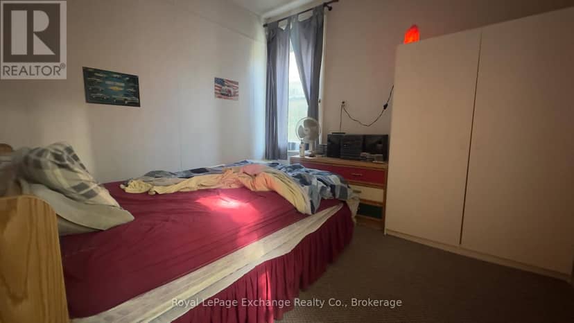 681 Princes Street N — photo 14 of 30