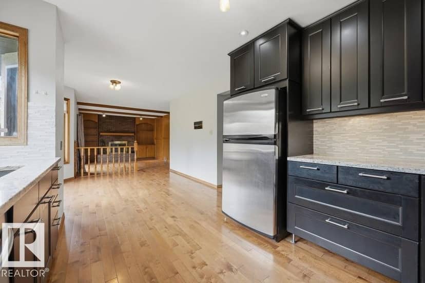 4140 147 ST NW — photo 18 of 40