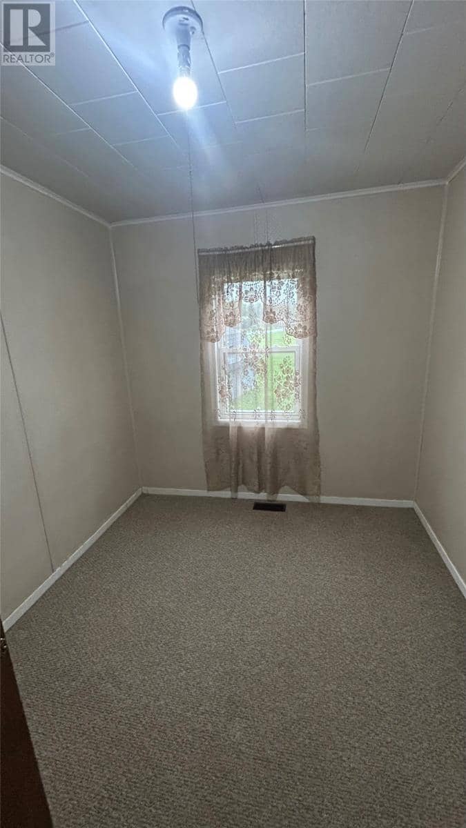 36 Main Road — photo 12 of 17