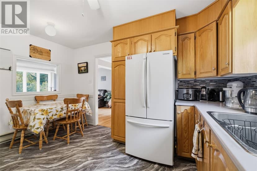 33 Harbour Drive — photo 16 of 40