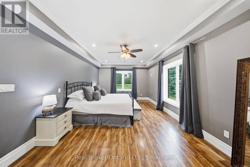 7399 Wellington 10 Road — photo 18 of 40