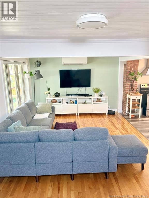 22 21e Avenue — photo 16 of 25