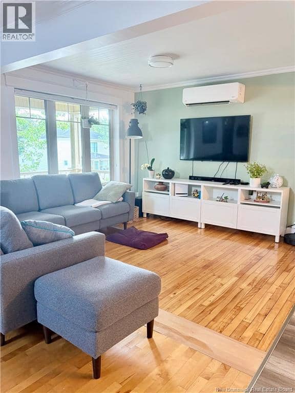 22 21e Avenue — photo 5 of 25
