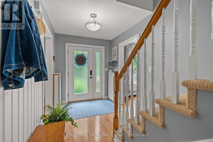 22 Heritage Drive — photo 9 of 40