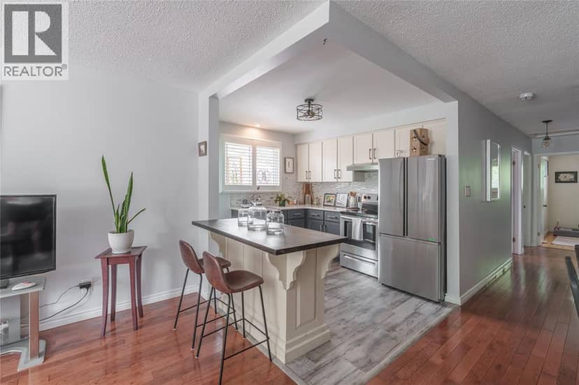 830 Wilmont Place — photo 14 of 34
