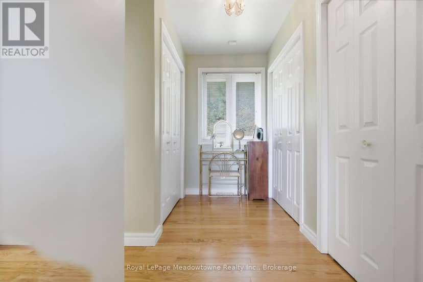 7053 Appleby Line — photo 21 of 40