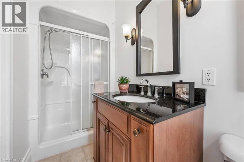 806848 Oxford Road 29 — photo 19 of 28