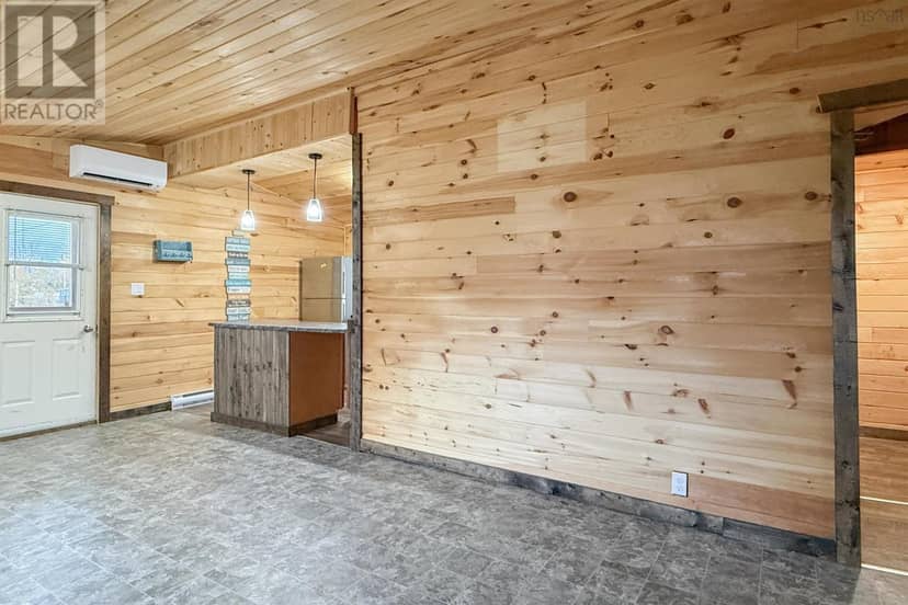208 Jackson Point Road — photo 16 of 29