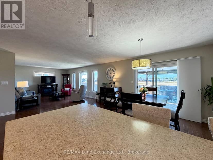 310 Stickel Street — photo 12 of 29