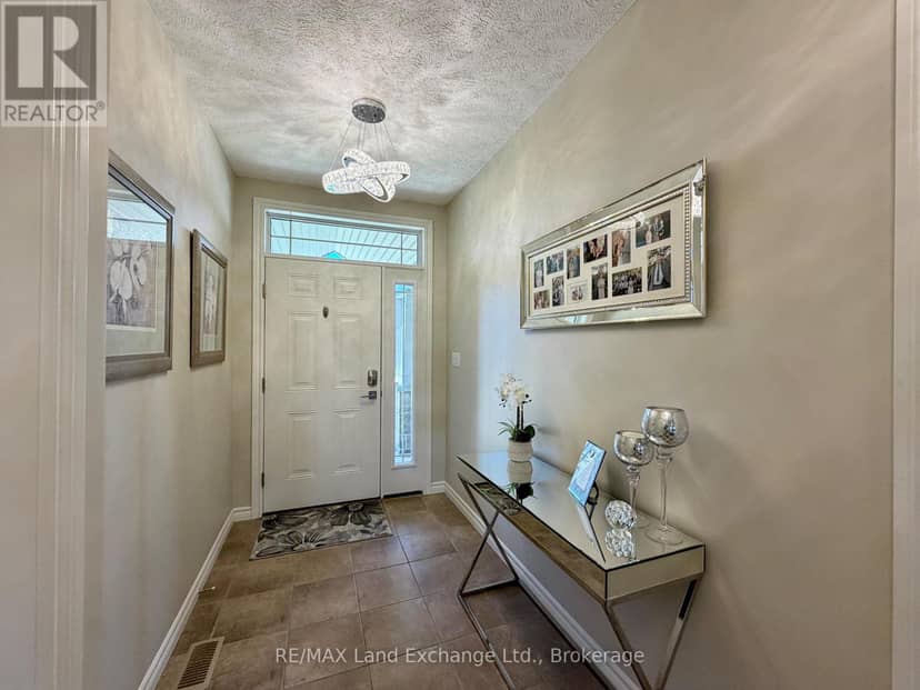 310 Stickel Street — photo 3 of 29