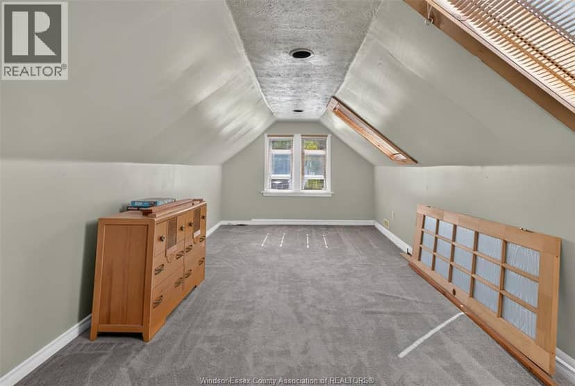 319-323 Wallace Street — photo 25 of 40