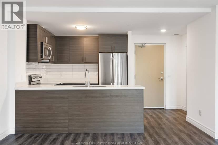 1611 BANWELL ROAD Unit# 510 — photo 15 of 39