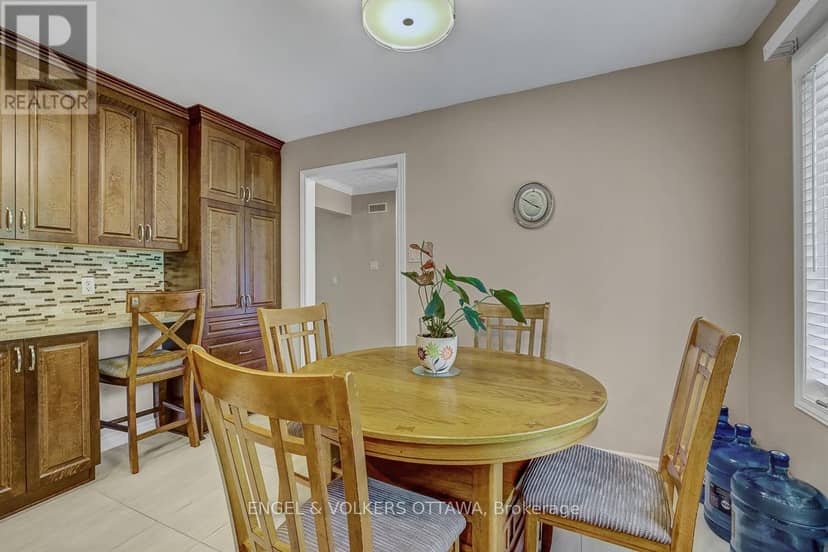 132 Grey Stone Drive — photo 14 of 40