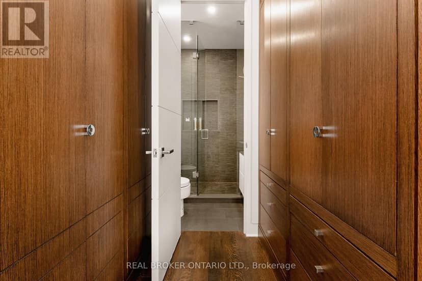436 Glengarry Avenue — photo 28 of 40