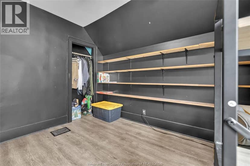 1244 Marentette — photo 20 of 33