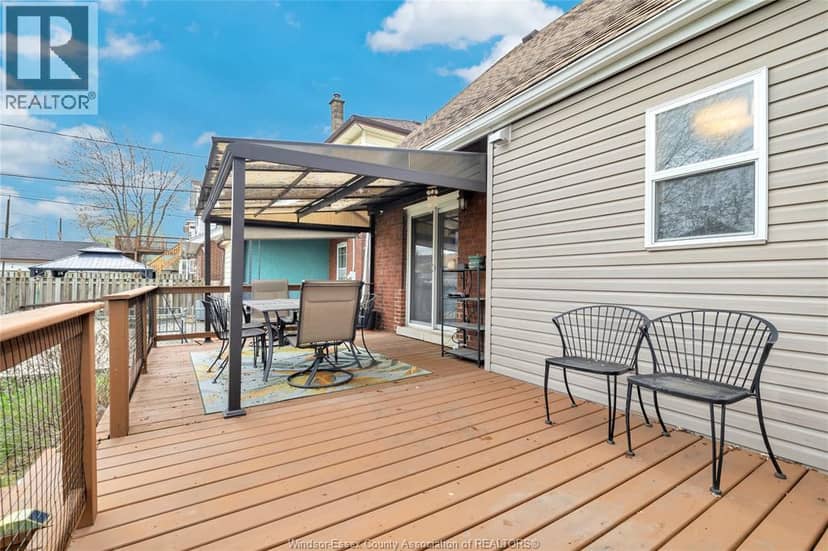 1244 Marentette — photo 29 of 33